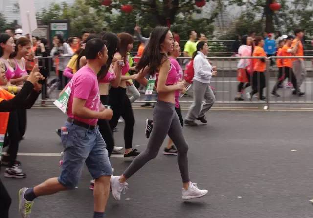 所有重庆人，3月起，不带身份证你连重庆都出不了！