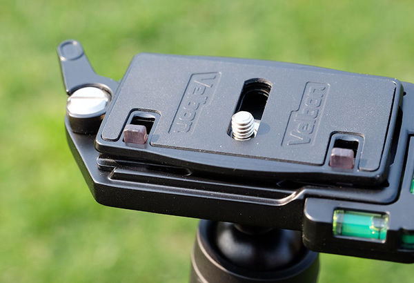 坚固更轻便*钟金**碳纤反折脚架UTC-63体验