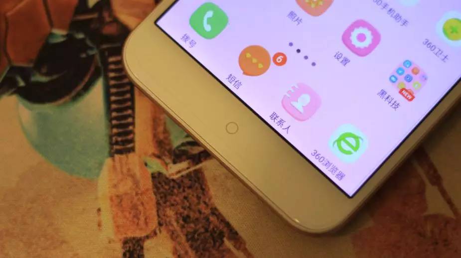 360N5手机评测：性价比让人想起了当年的小米｜YESorNO