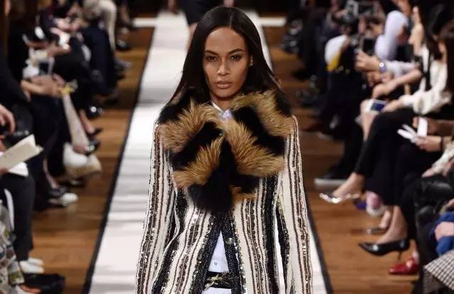 今年的时装周,女生比男生穿的还帅