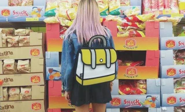 超便宜双肩包,又便宜又大空间实用的双肩包