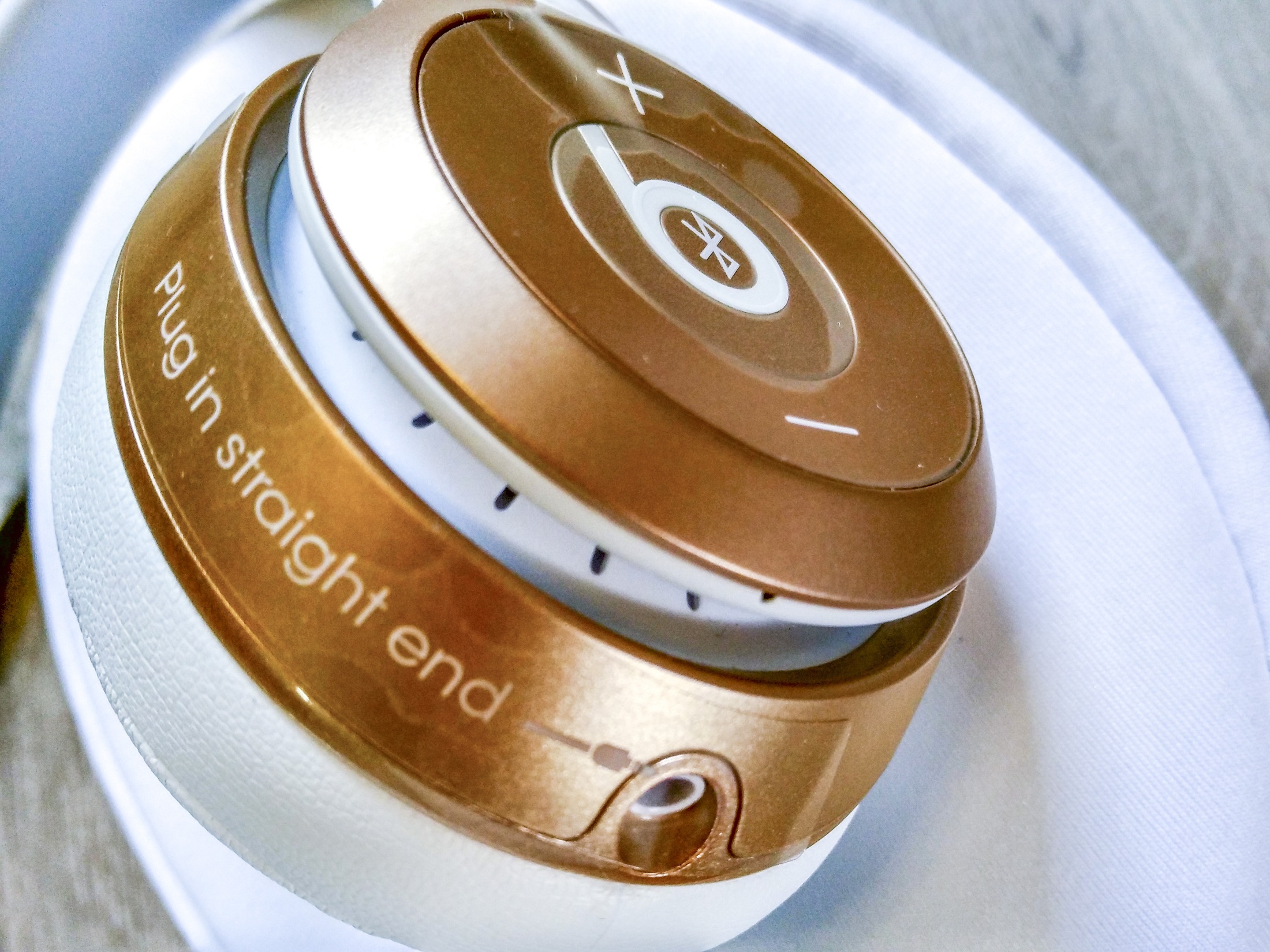 beatssolo2推荐吗,beatssolo2wireless测评