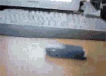 路上遇到钱该怎么办,路上遇到人要一块钱什么征兆