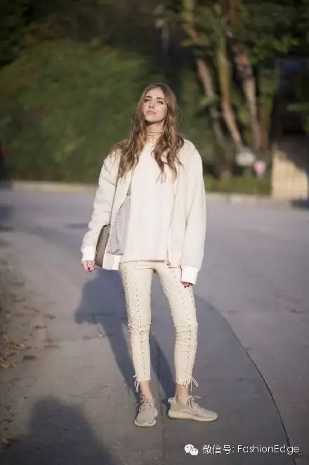 今日最流行的几款美鞋,能让你穿出时尚感的爆款美鞋