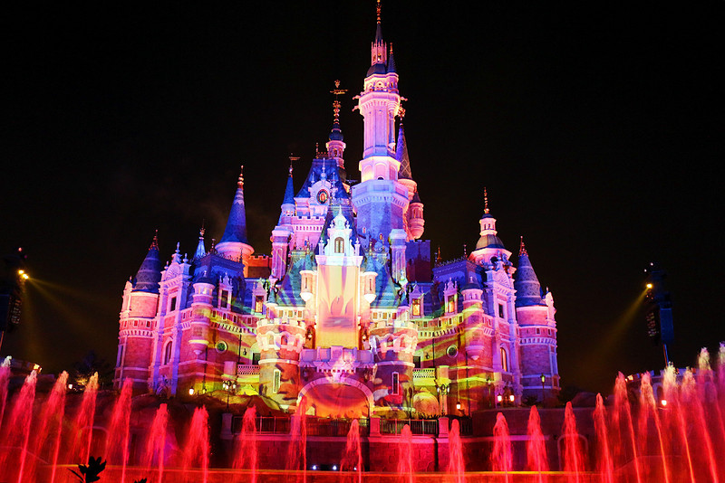 上海迪士尼乐园2天一夜游玩攻略,上海迪士尼2天游玩攻略