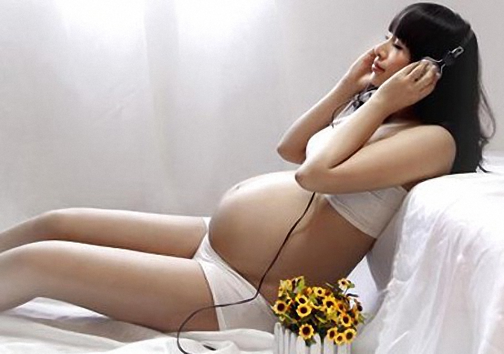 孕妇顺产宫缩怎样呼吸,减轻孕妈分娩痛苦的小技巧