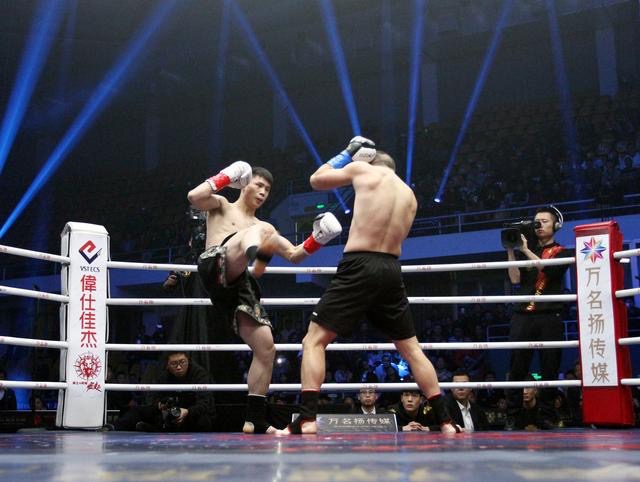 2020邱建良ko一龙播求视频完整版,邱建良和一龙格斗比赛