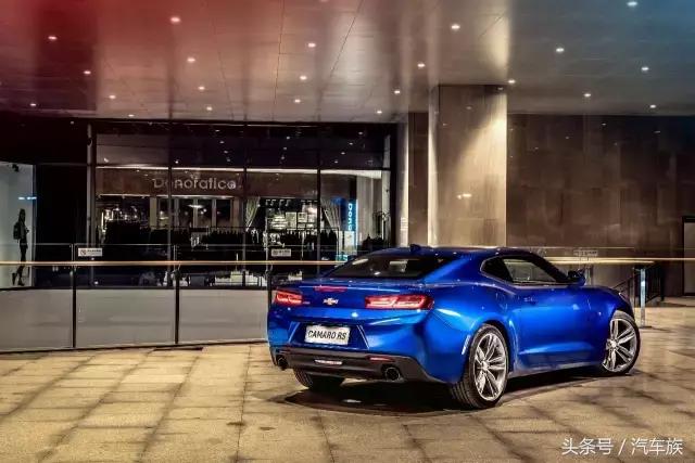 试驾科迈罗2020款野马,科迈罗rs和野马怎么选