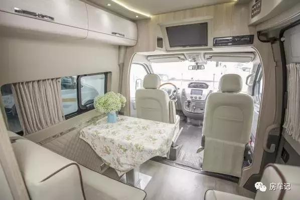雅升大通v80短轴房车,雅升斯宾特房车