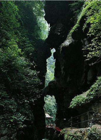 恩施利川石林旅游景点,恩施观音峡旅游攻略