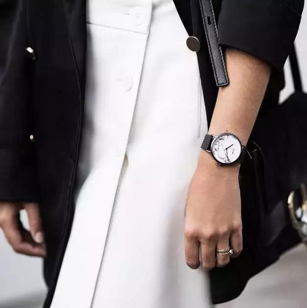 dw手表复古小方表,dw新款腕表