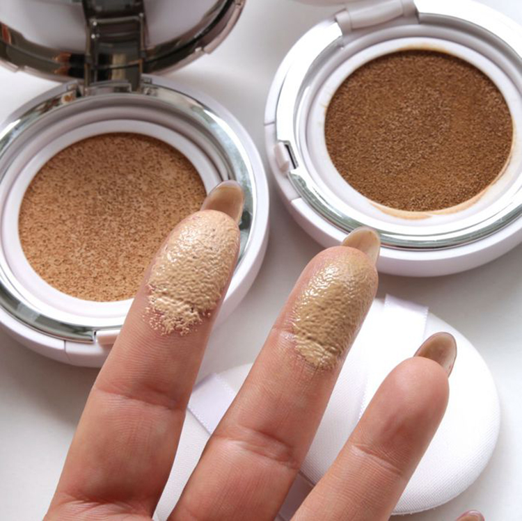 迪奥气垫和圣罗兰气垫哪个好,迪奥最火的气垫