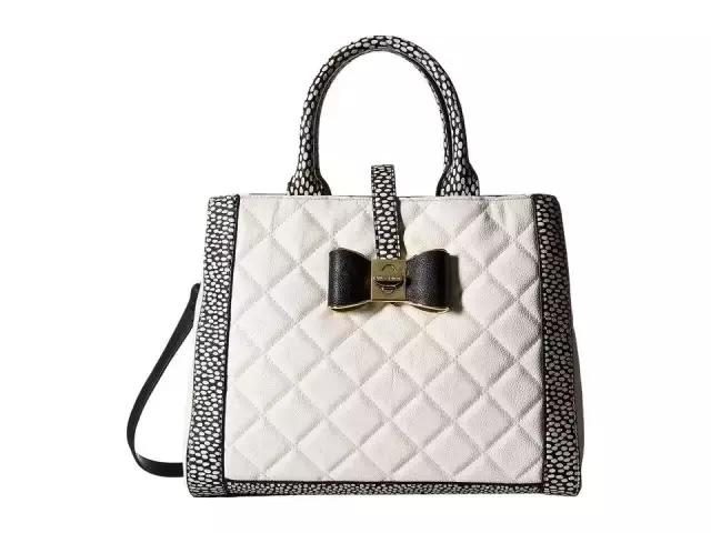 这几款包包让你美腻一个冬季,这几款包包让你一包背进时尚圈