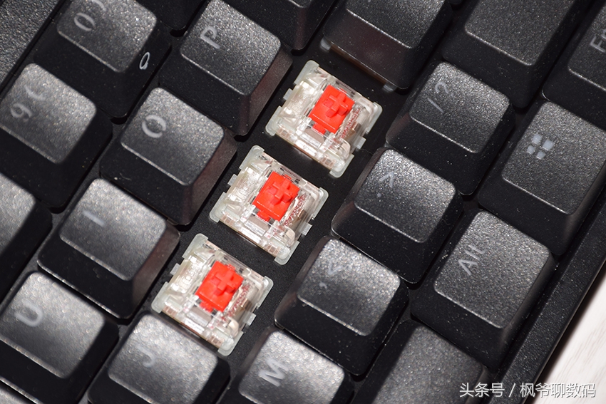 机械键盘轴体针脚都是通用的吗,机械键盘空格键用什么轴体最舒服