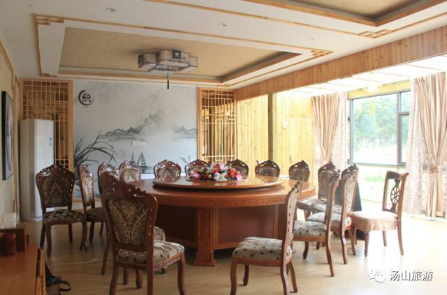 李家村一座水上桃源，与你约会这个春天