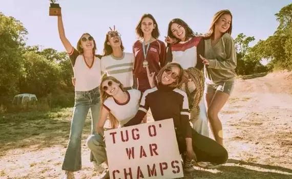 健身风盛行,健身热潮正能量