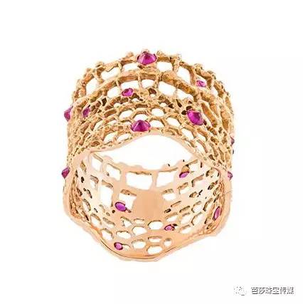 教你美｜低头就掉的皇冠我不要！尊贵的你我需要一枚胸针！