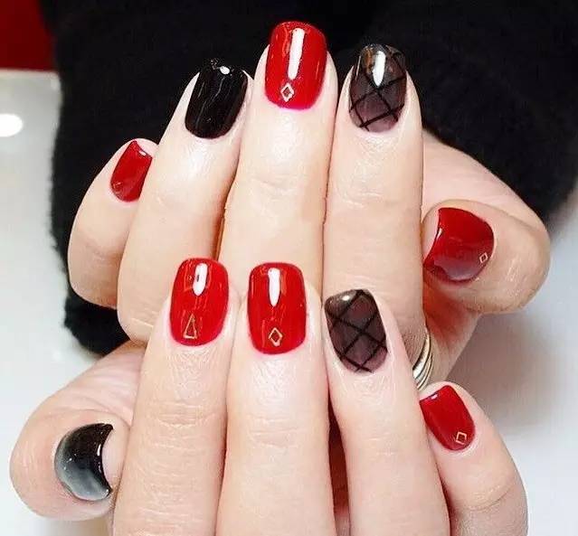 现在最流行美甲款式,2020美甲流行款式视频