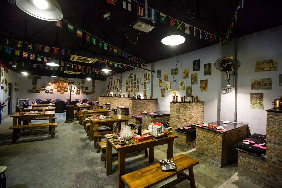 大连空运来的海洋馆，这家海鲜仓库简直是大海的搬运工对不起，你们的皮皮虾已经被我炒了