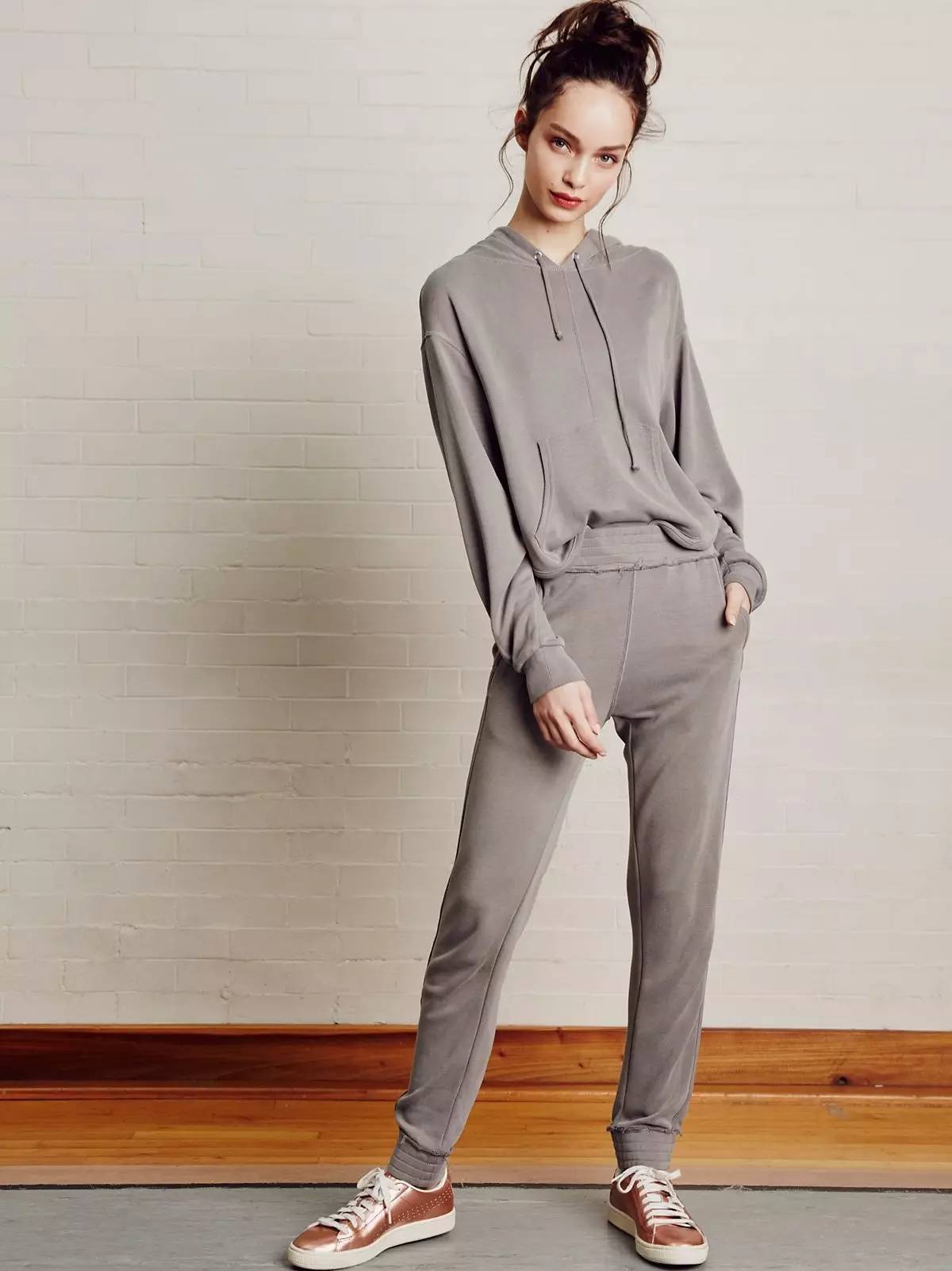 去健身房穿什么品牌的衣服有品位,穿什么运动服去健身房好