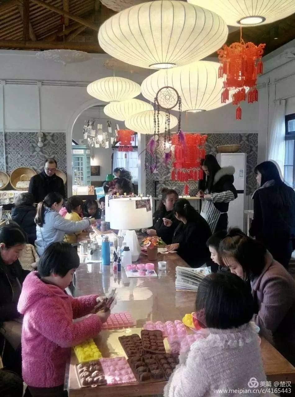 城南逸事,城南旧事文章大意第一章