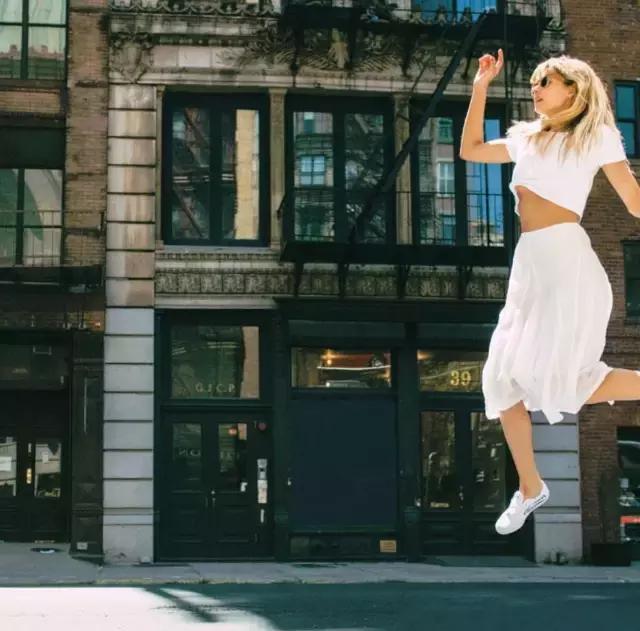 好看的小白鞋应该怎么买,如何买一双便宜又好穿的小白鞋