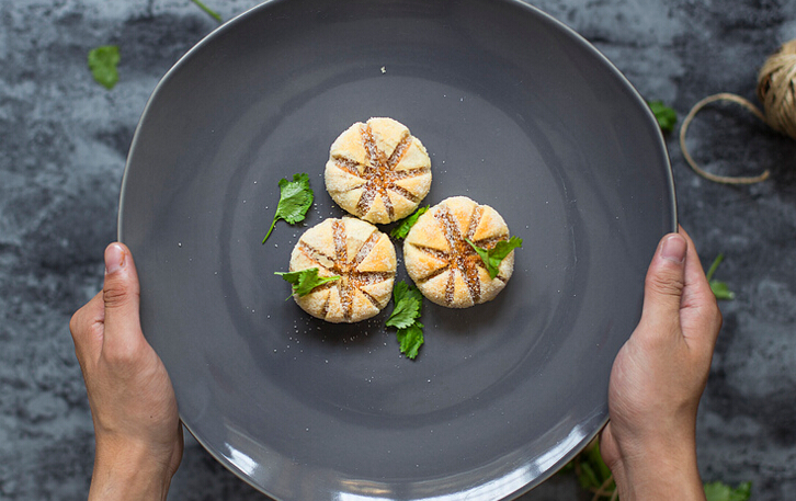 孕吐怎么办教你三招,孕吐怎么办教你一招缓解