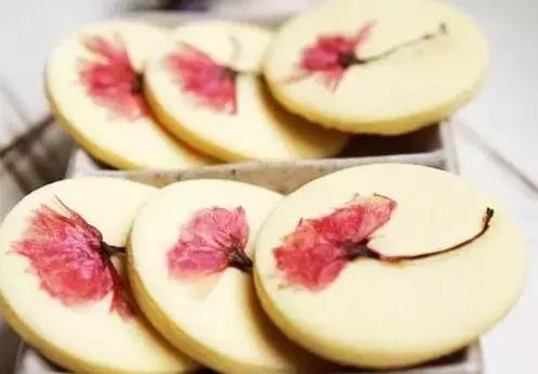 樱花美食有哪些,樱花美食让你眼前一亮