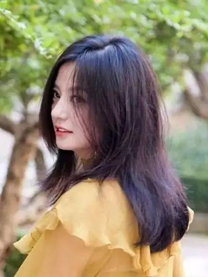 赵薇从演员到导演经历了什么,赵薇最近的发型