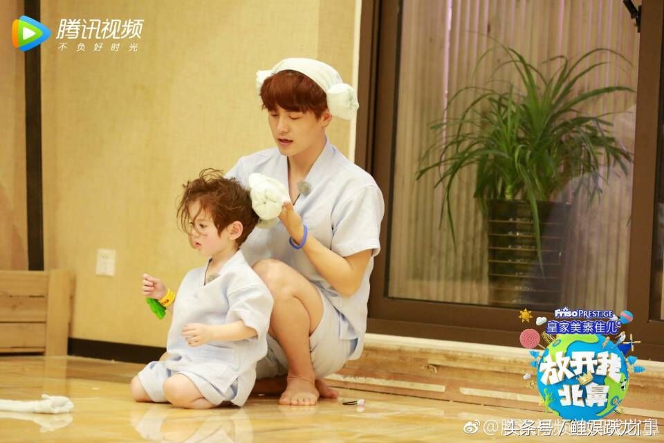 于小彤马天宇放开我北鼻对比,放开我北鼻马天宇回归