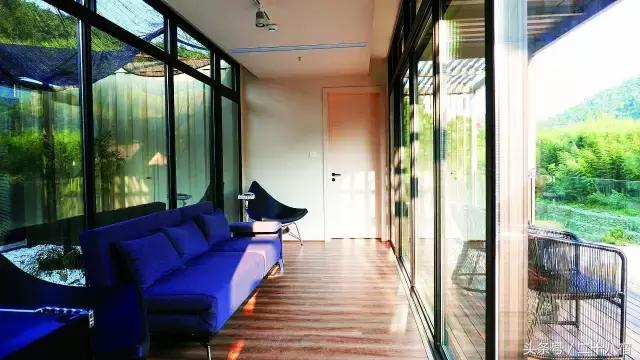 集装箱民宿散发艺术魅力,创意民宿集装箱房