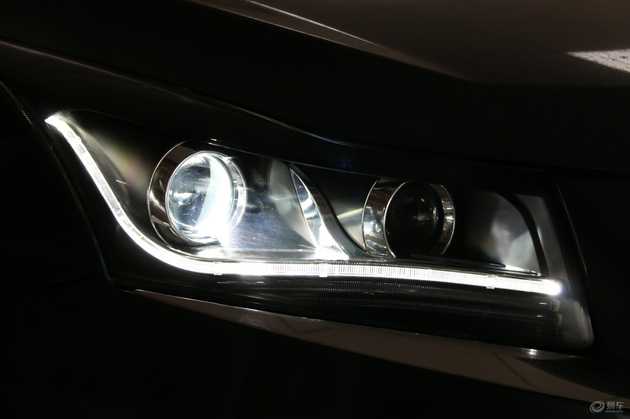 18科鲁兹大灯改装案例,雪佛兰18款科鲁兹改装led矩阵大灯