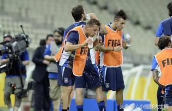 国足关键之战背水一战提前备战,国足赢一场球拿几分