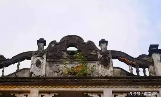 你好，我叫抱罗，我来自海南文昌！