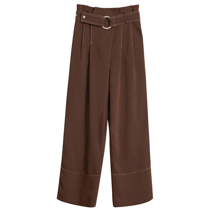 火辣辣的春日，还穿的这么庸俗，试试这几款小裤裤，特别是第5款