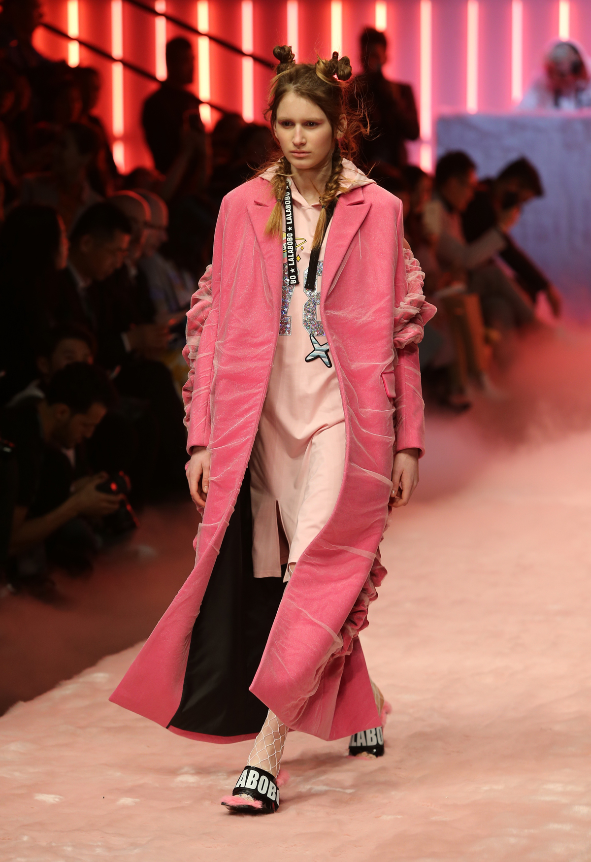 lalabobo澶忓鏂版濂楄,lalabobo鏃惰