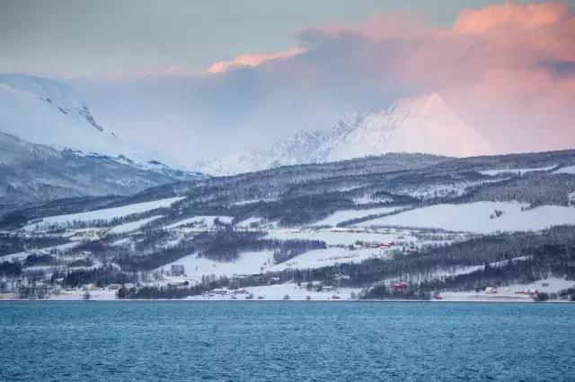 世界最美小镇看极光冬日自驾行摄北极圈