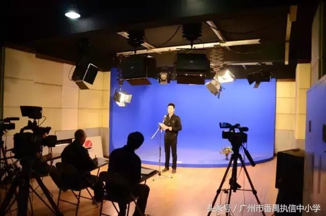 南海执信中学是公立还是私立,南海执信中学联系方式