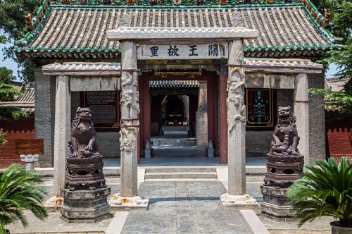 西妹儿逛射洪,西妹带你游山西洪洞净石宫