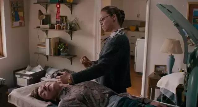 这是一部关于人性的电影,推荐一部很励志又治愈的电影吧