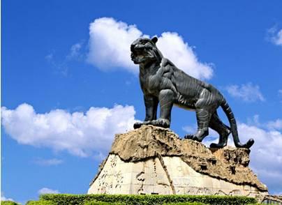 浜戝崡绾㈡渤娉歌タ缇庡コ,浜戝崡娉歌タ鍘跨編濂虫紓浜悧