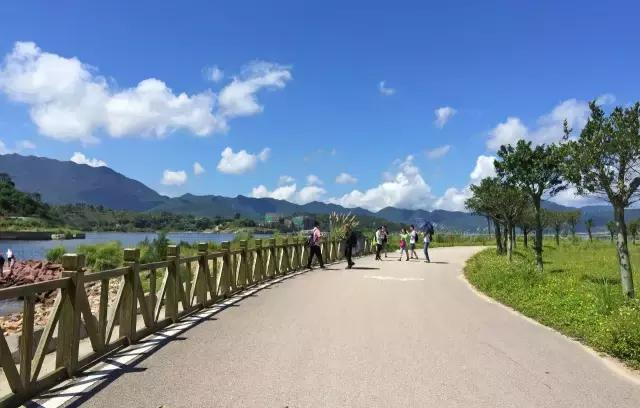 嗨玩清明上河园,清明嗨玩