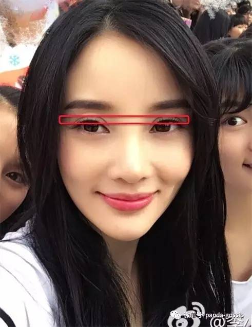 李小璐原来的双眼皮,李小璐双眼皮变脸视频