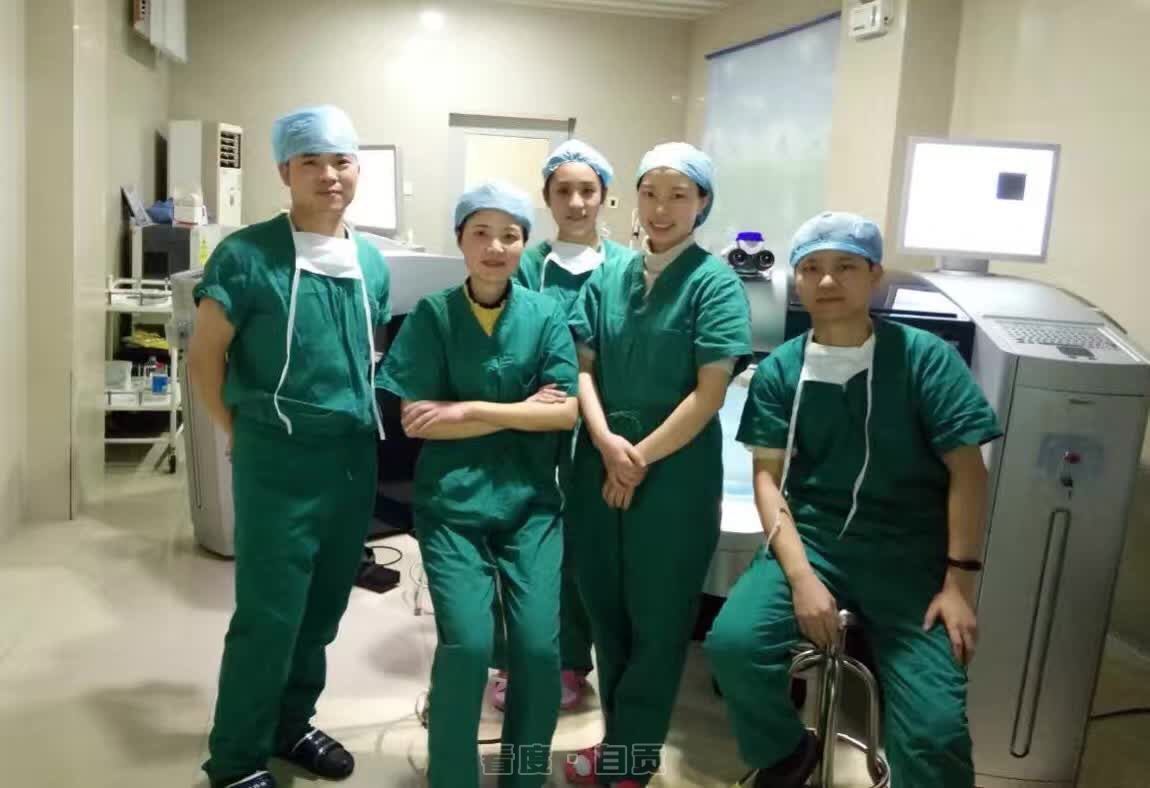 白衣天使童声歌曲,白衣天使彰显无疆大爱