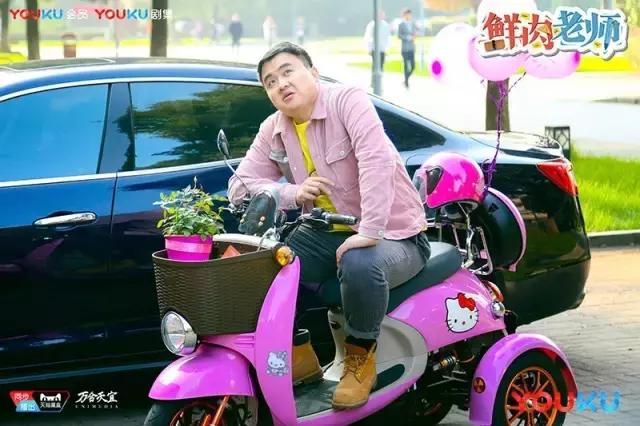 黄了十个剧，成名后又被乱拳打下，她是编剧张佳