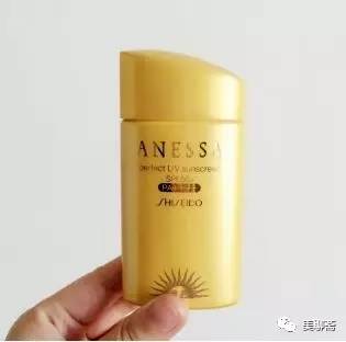 有防晒指数的粉底可以代替抹防晒霜吗？为什么防晒还是晒黑了呢？关于防晒的一切都在这里了