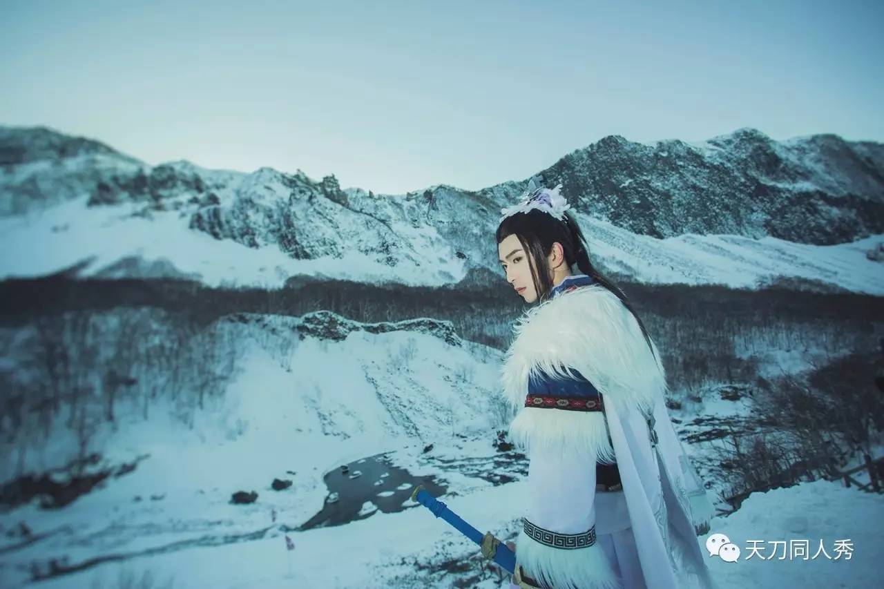 帅炸裂的出场,李太白换装cos