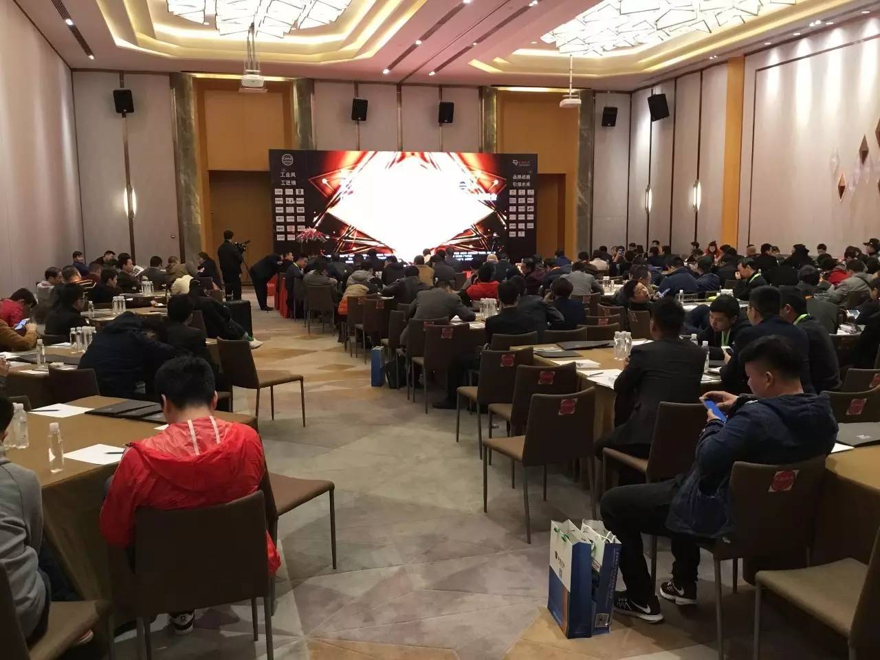 汽车后市场国际峰会,中国汽车后市场展