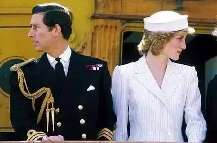 关于查尔斯的消息 (查尔斯最终结果)