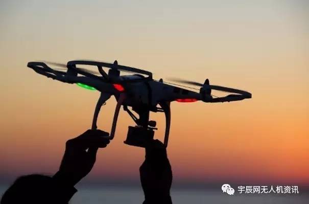 宇辰晚报|大疆最小无人机谍照首曝光,只有巴掌大;NTT欲让两千架无人机在东京奥运会上“翩翩起舞”